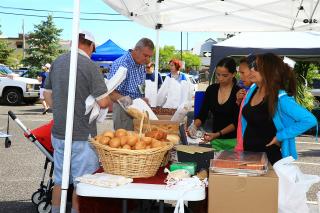 Farmers market photo
